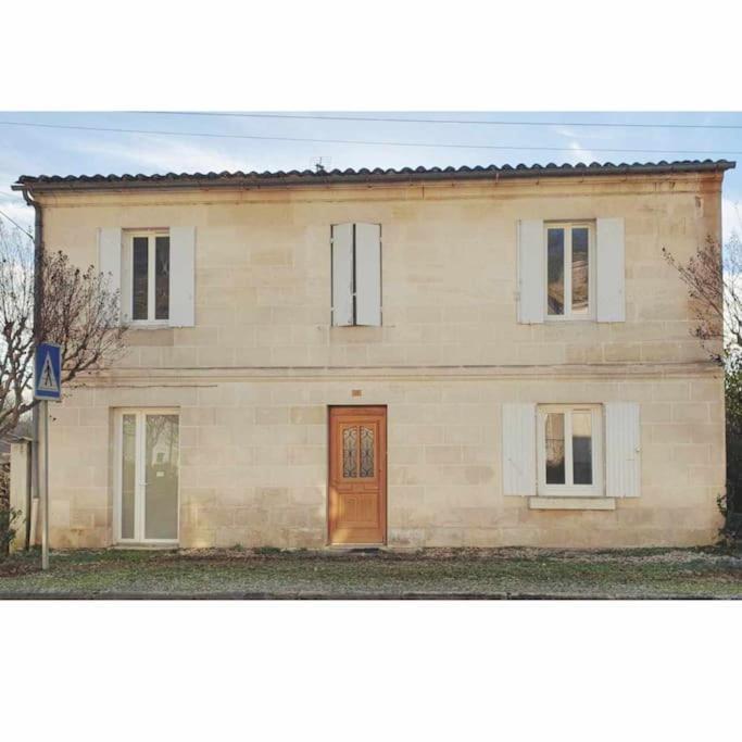 Charmante Maison Girondine Holiday home La Riviere (Gironde)